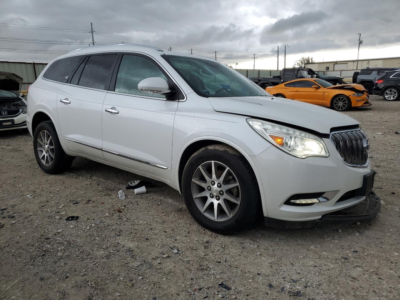 VIN 5GAKRBKD1GJ340029 2016 BUICK ENCLAVE no.4