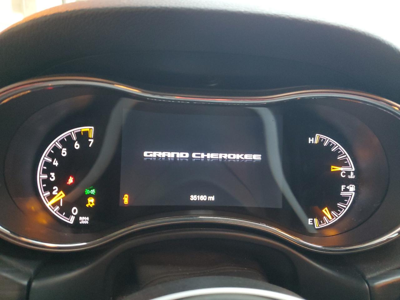 2019 Jeep Grand Cherokee - Image 9