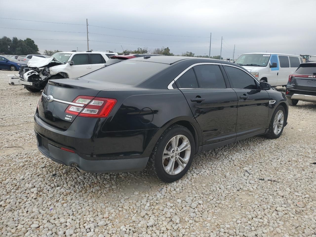 VIN 1FAHP2H8XFG170408 2015 FORD TAURUS no.3