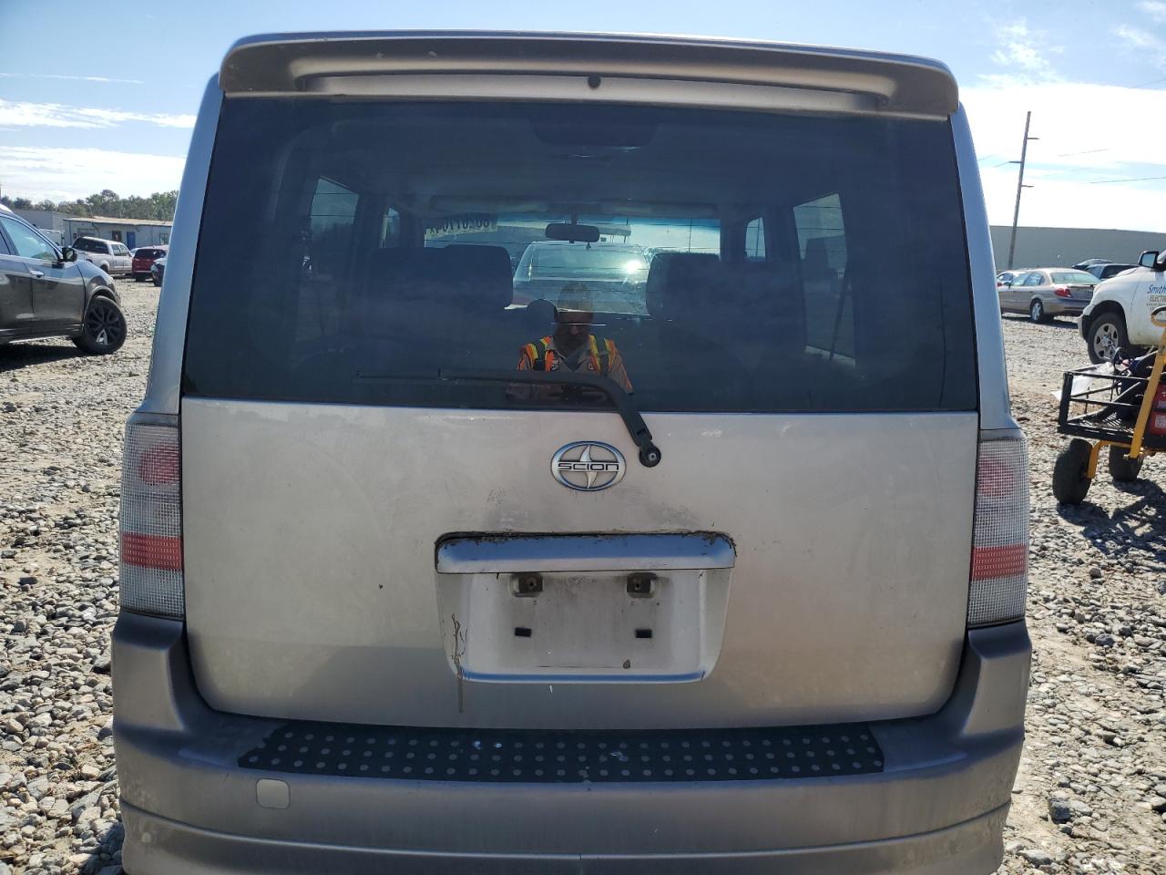 2005 Toyota Scion Xb VIN: JTLKT324054029312 Lot: 80207704