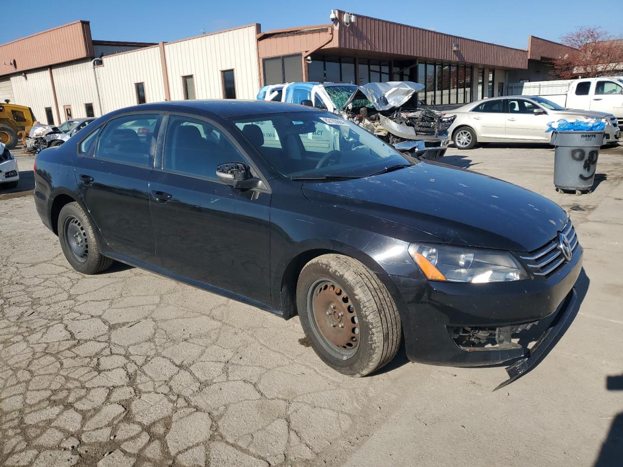 2014 Volkswagen Passat - Image 4