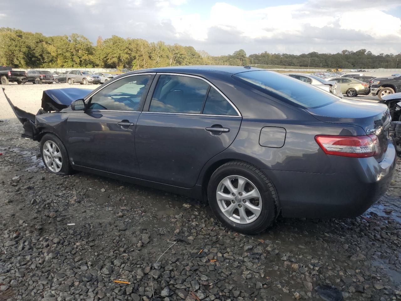 2011 Toyota Camry - Image 2