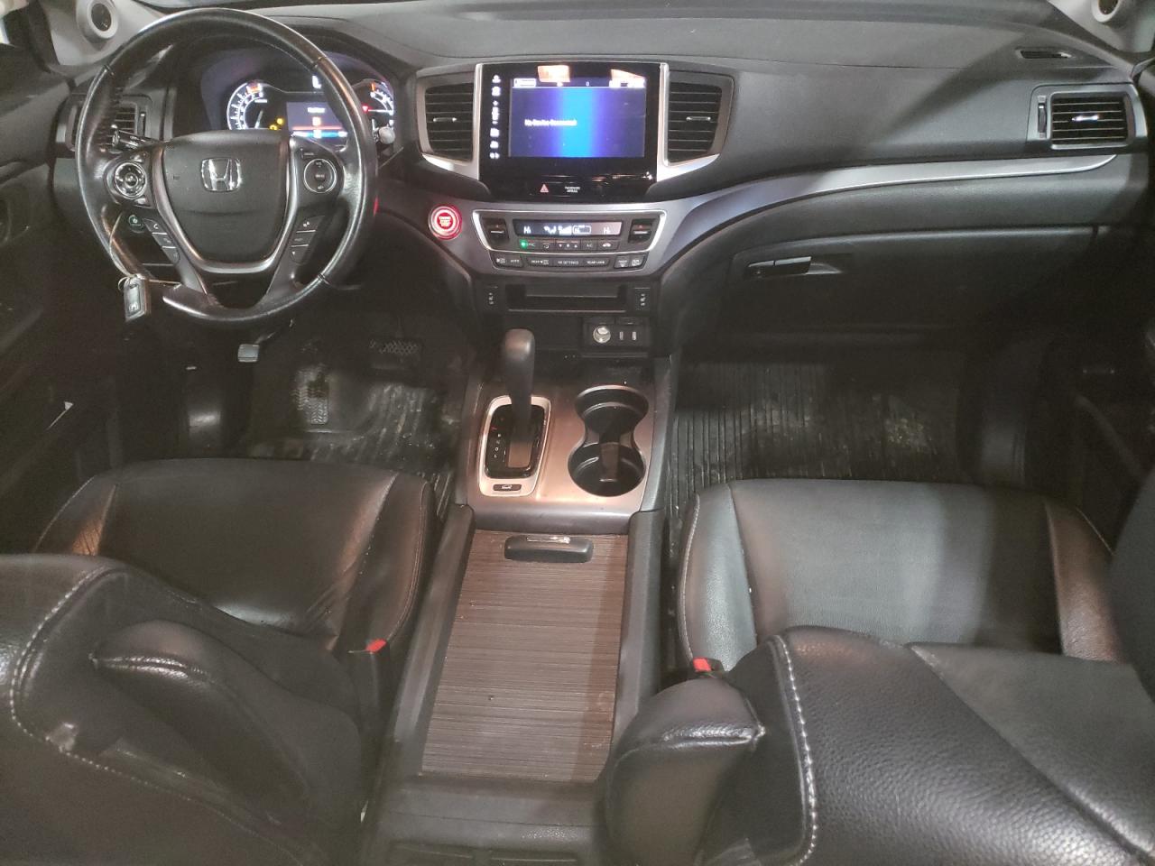 2018 Honda Pilot - Image 8
