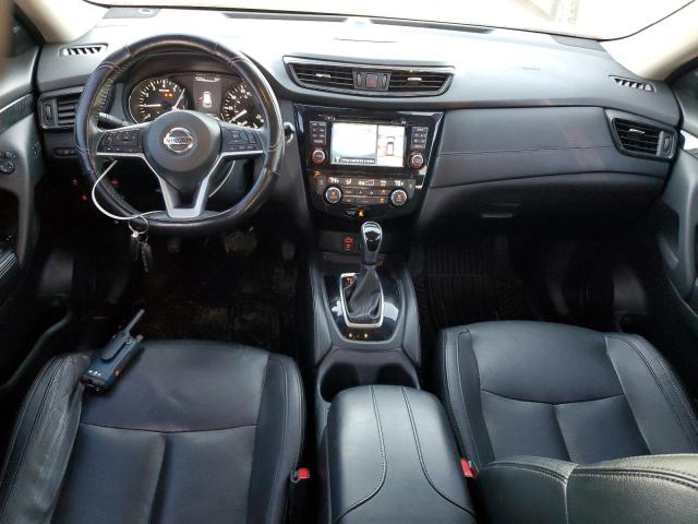  NISSAN ROGUE 2017 Czerwony