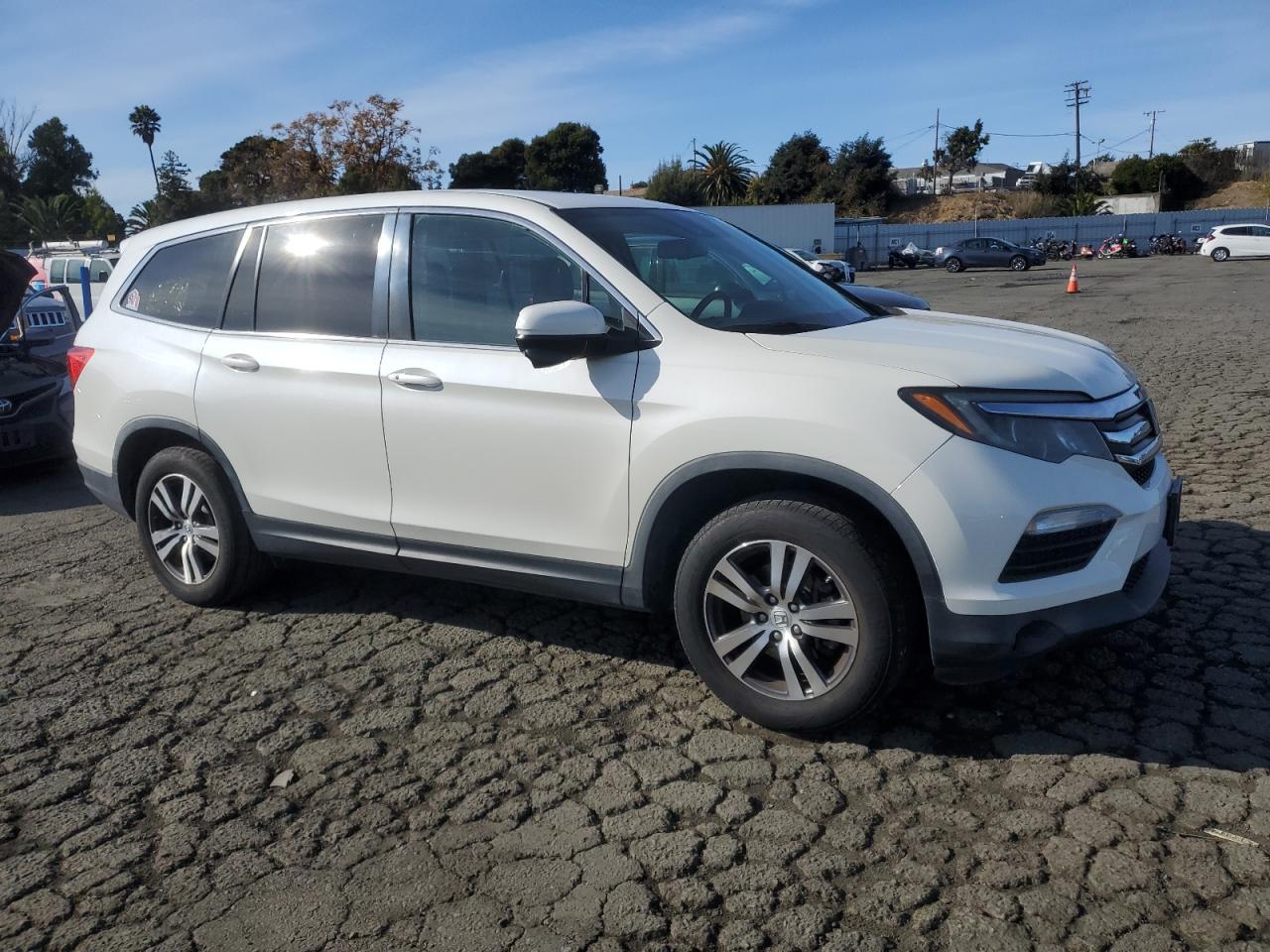 2018 Honda Pilot - Image 4