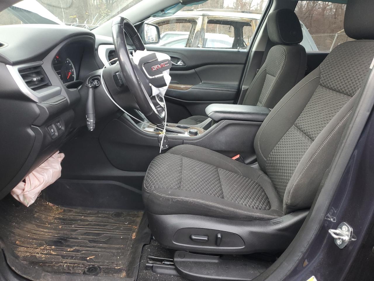 2018 GMC Acadia - Image 7