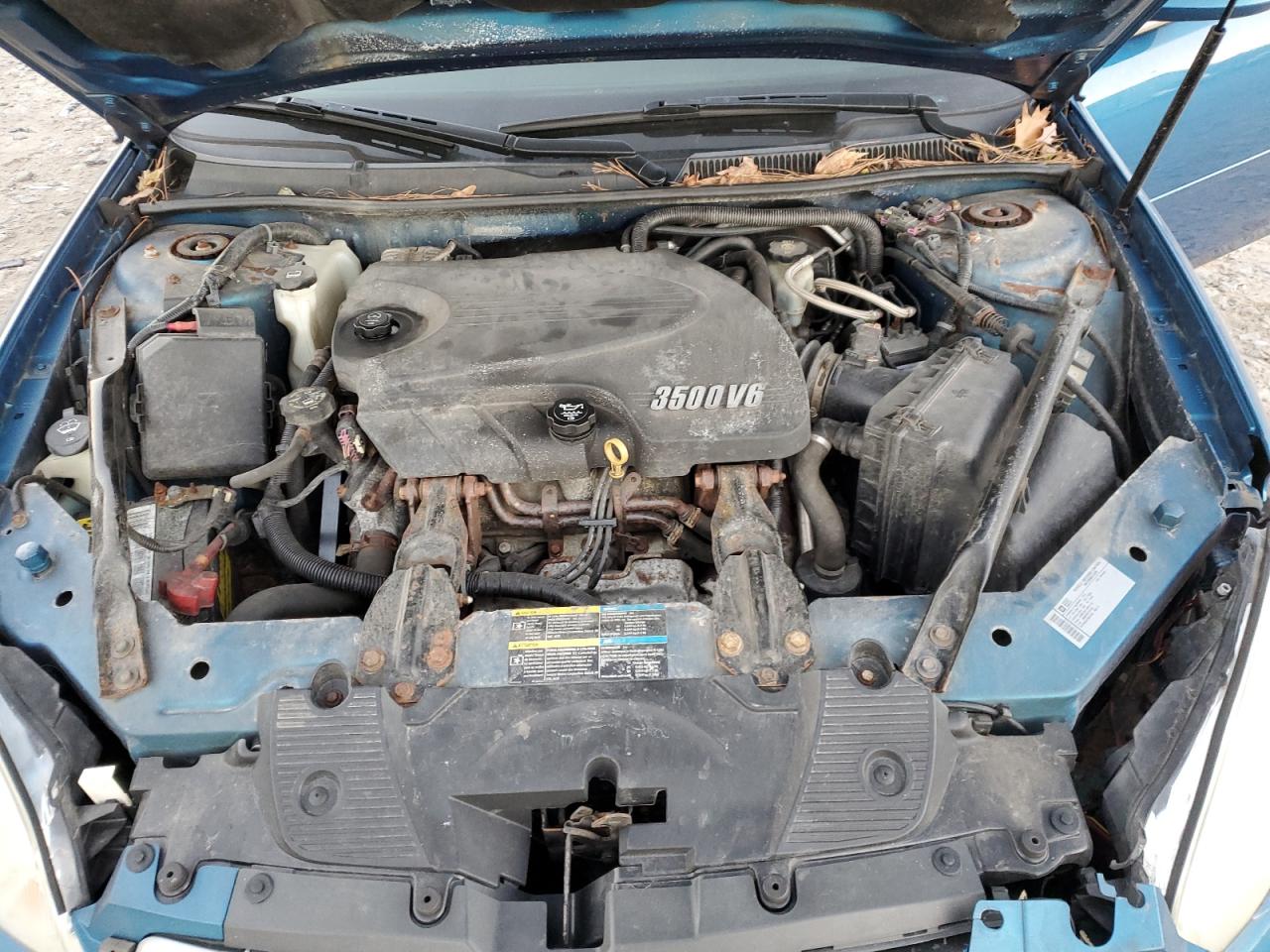 2010 Chevrolet Impala - Image 12