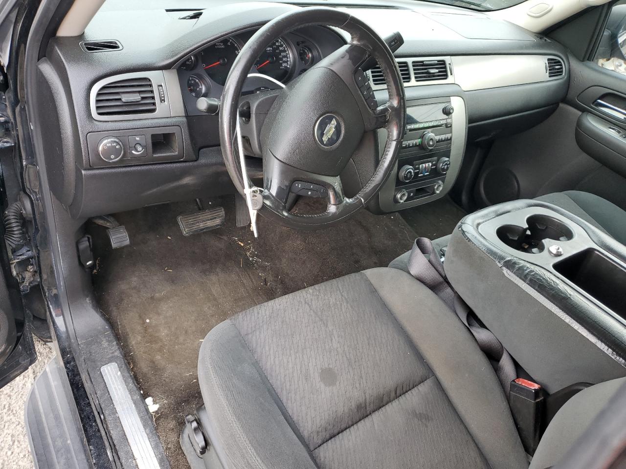 2007 Chevrolet Avalanche - Image 8