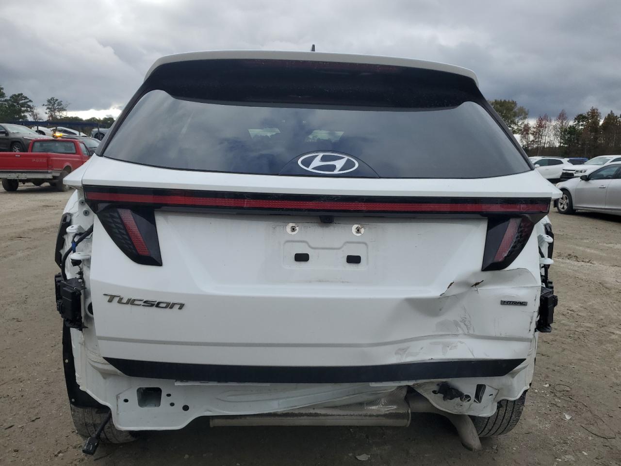 2022 Hyundai Tucson - Image 6