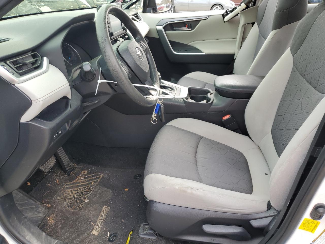2019 Toyota RAV 4 - Image 7