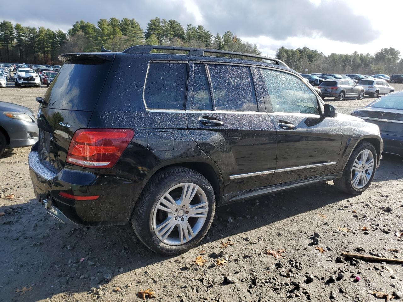 VIN WDCGG8JB2EG334063 2014 MERCEDES-BENZ GLK-CLASS no.3