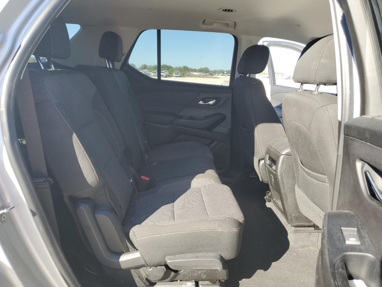 2019 Chevrolet Traverse - Image 11