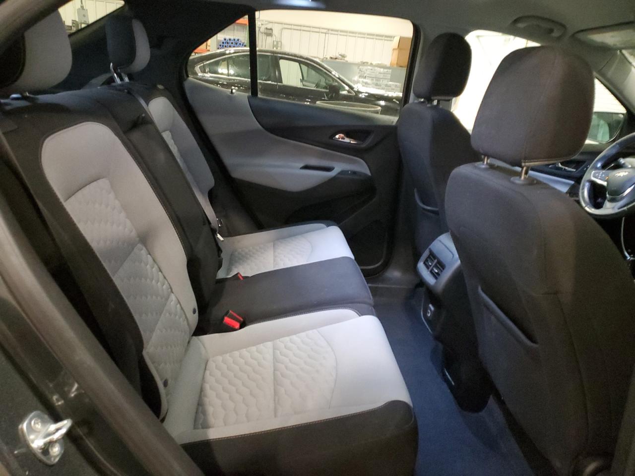 2020 Chevrolet Equinox - Image 12