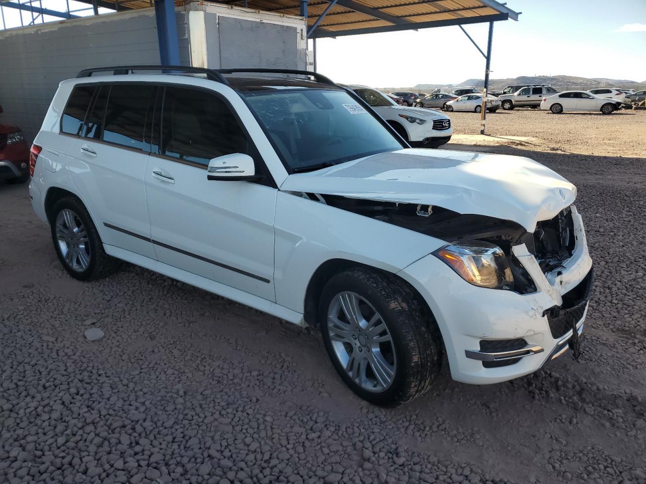 VIN WDCGG8JBXFG393511 2015 MERCEDES-BENZ GLK-CLASS no.4