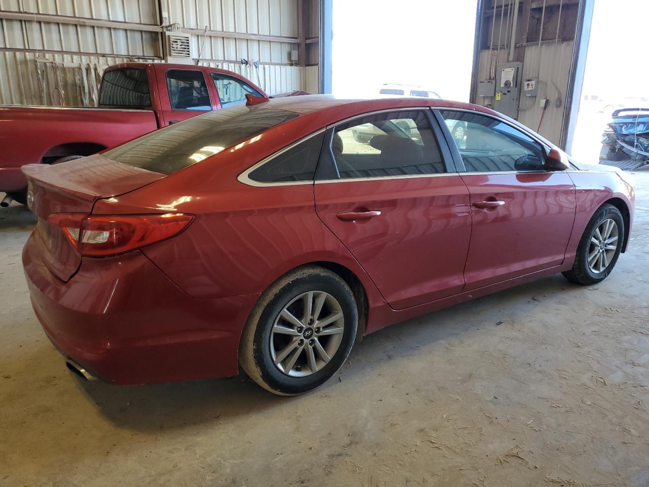 2017 Hyundai Sonata - Image 3
