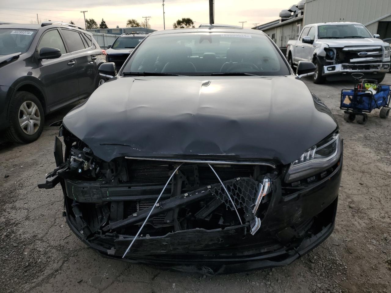 2020 Lincoln MKZ - Image 5