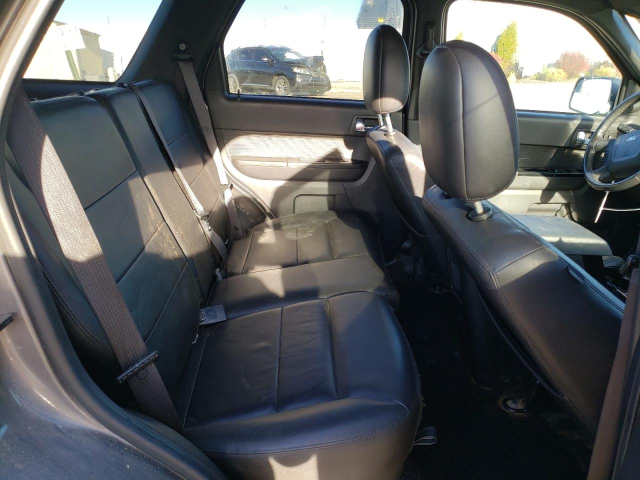 2012 Ford Escape - Image 11