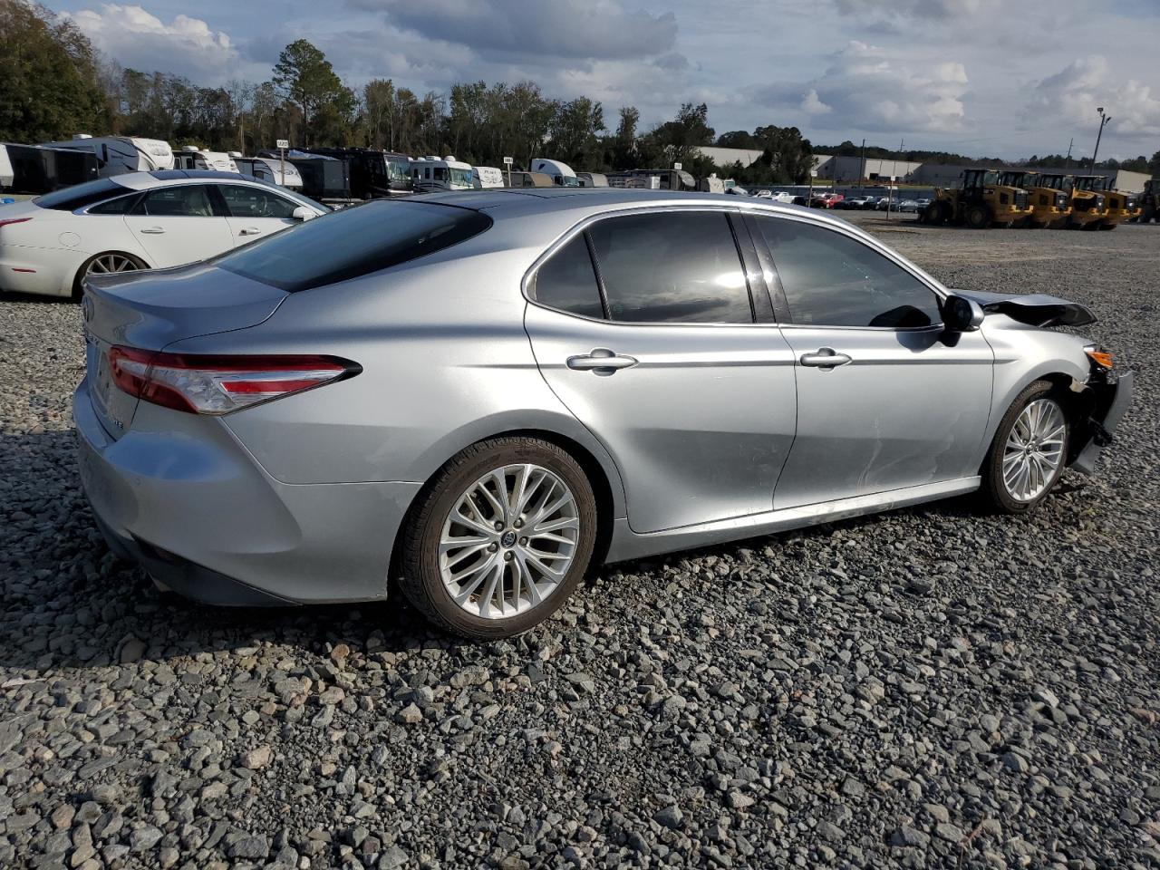 2018 Toyota Camry - Image 3
