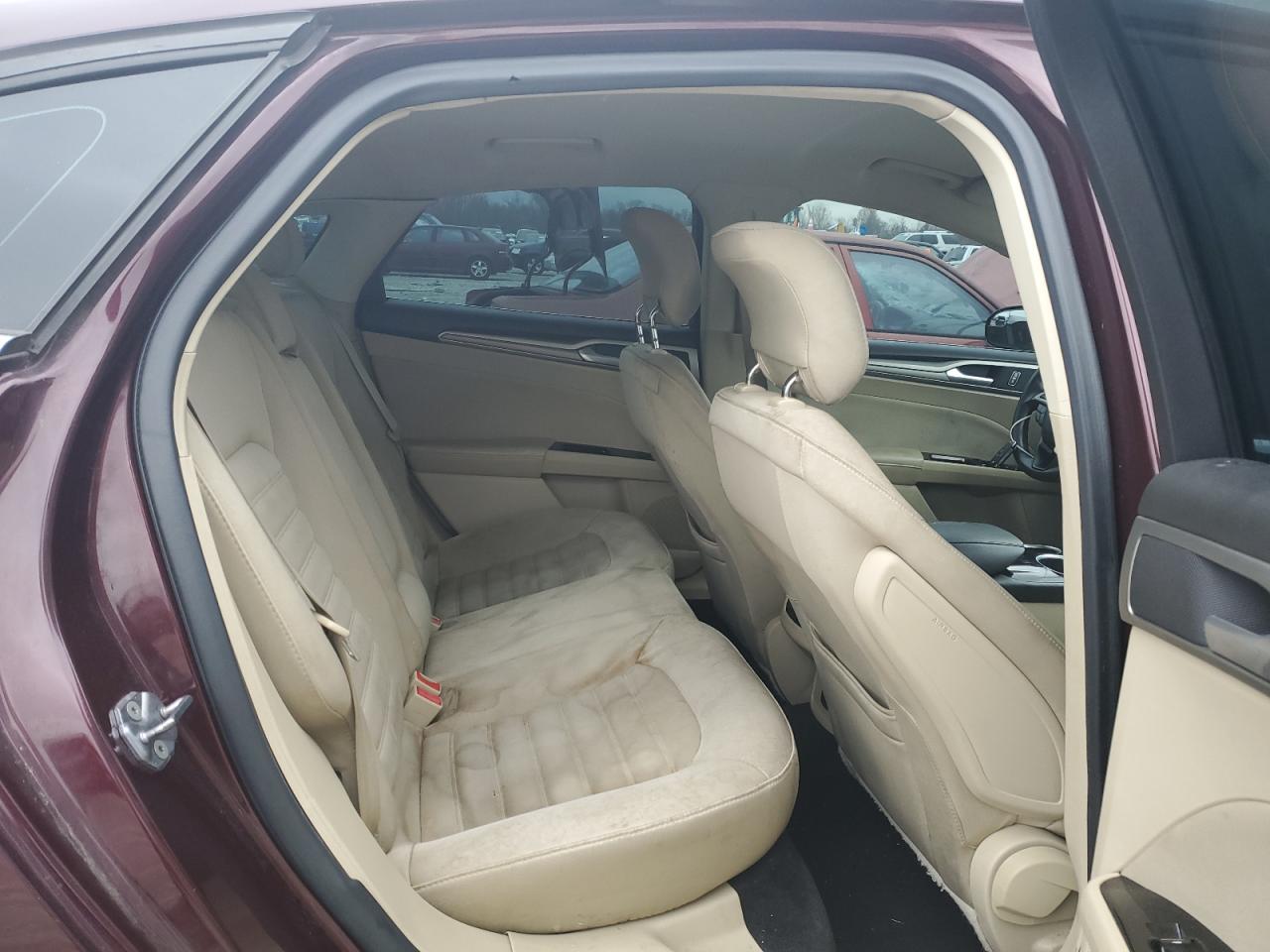 2013 Ford Fusion - Image 11