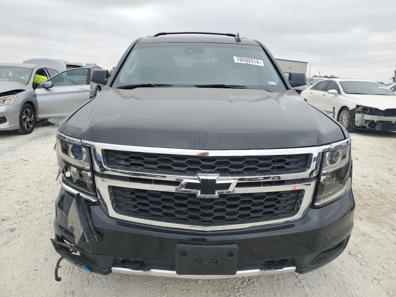 2017 Chevrolet Suburban - Image 5