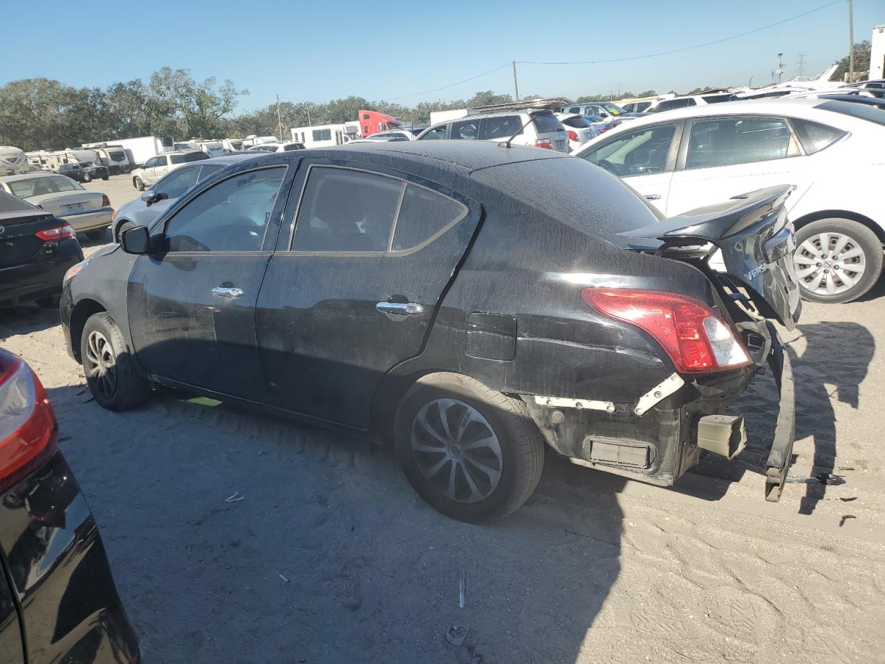 2017 Nissan Versa - Image 2