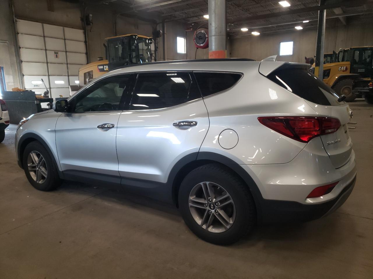 2018 Hyundai Santa Fe - Image 2