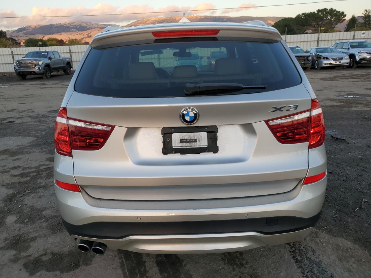 VIN 5UXWX9C55G0D82474 2016 BMW X3 no.6