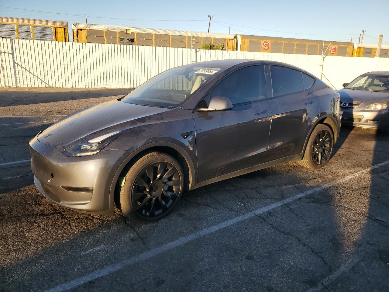 VIN 7SAYGDED0PF944378 2023 TESLA MODEL Y no.1