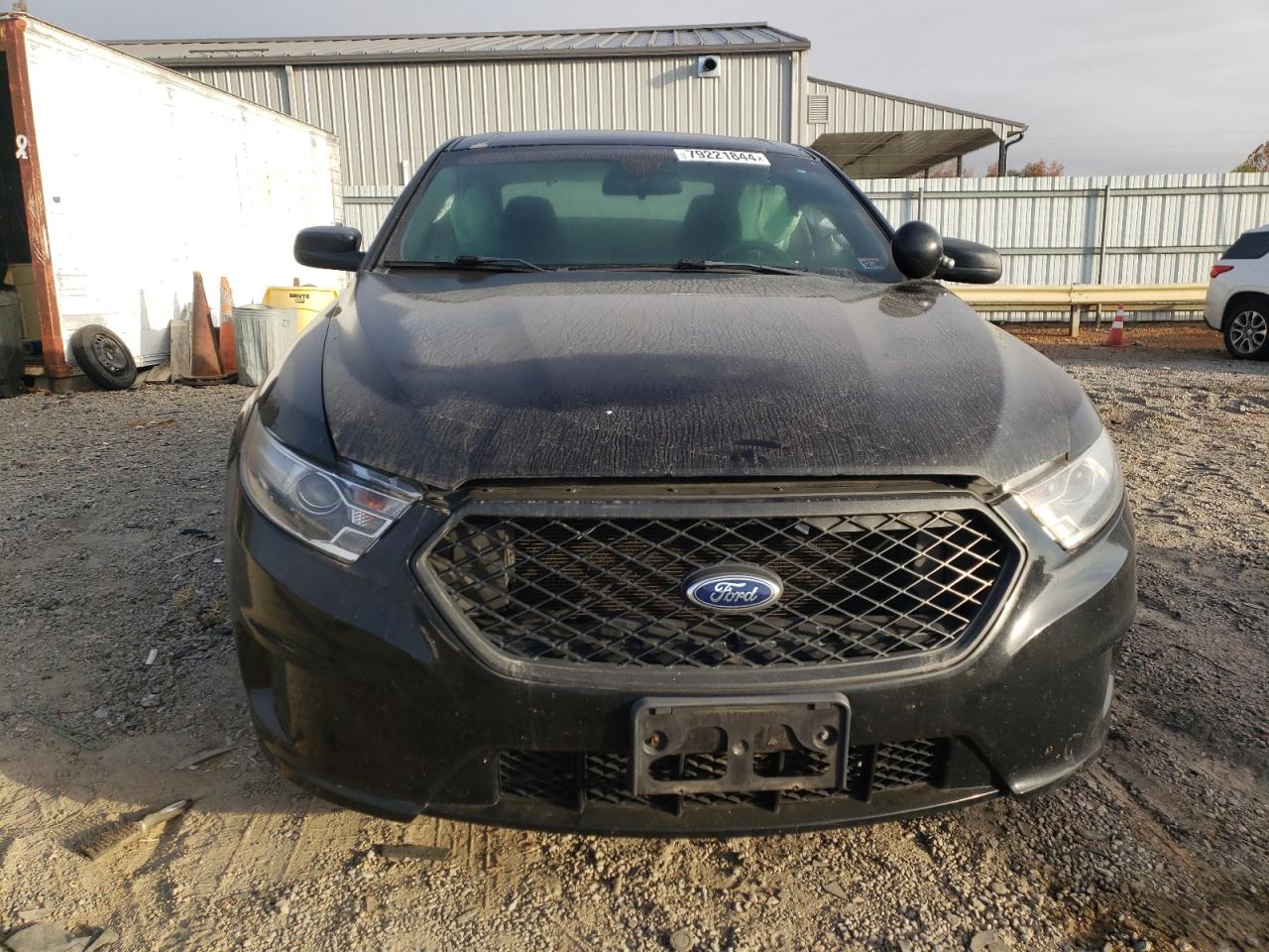 2014 Ford Taurus - Image 5