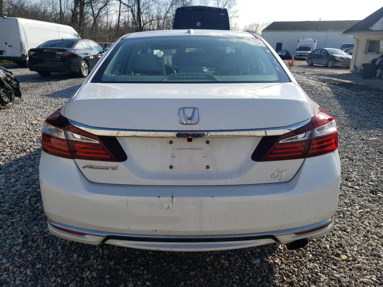 2017 Honda Accord Exl VIN: 1HGCR2F84HA056980 Lot: 81221684