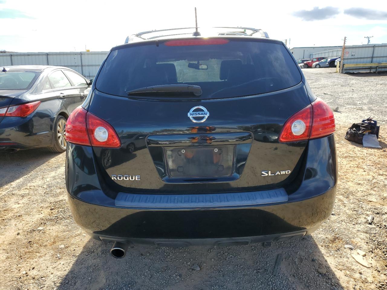 2010 Nissan Rogue - Image 6
