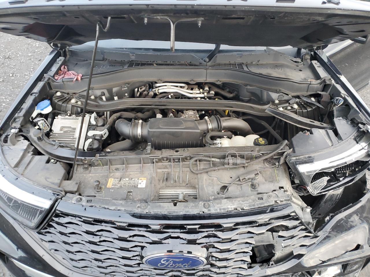 2021 Ford Explorer - Image 12