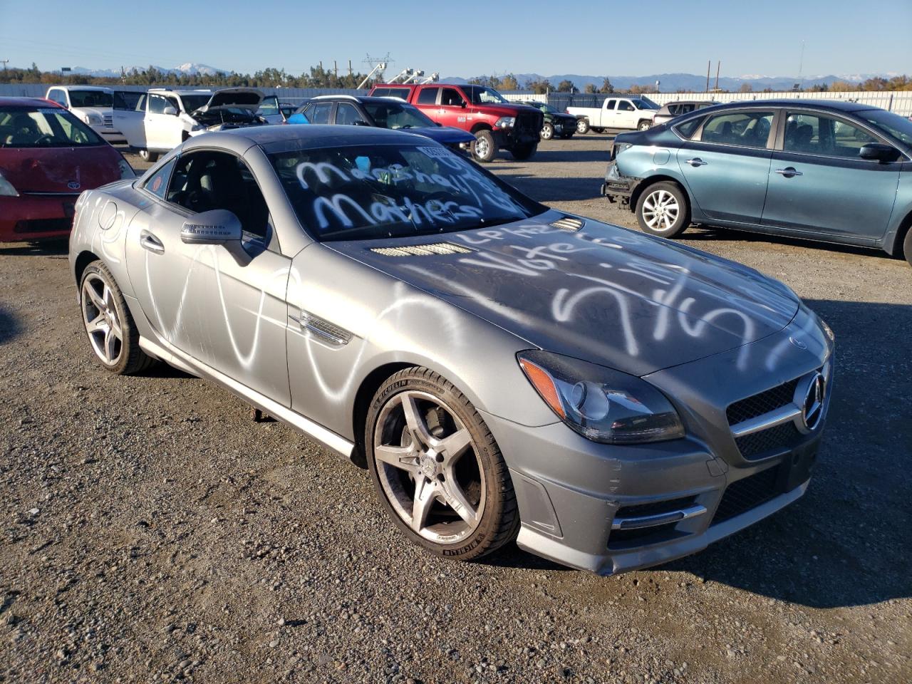 VIN WDDPK4HA7DF058855 2013 MERCEDES-BENZ SLK-CLASS no.4