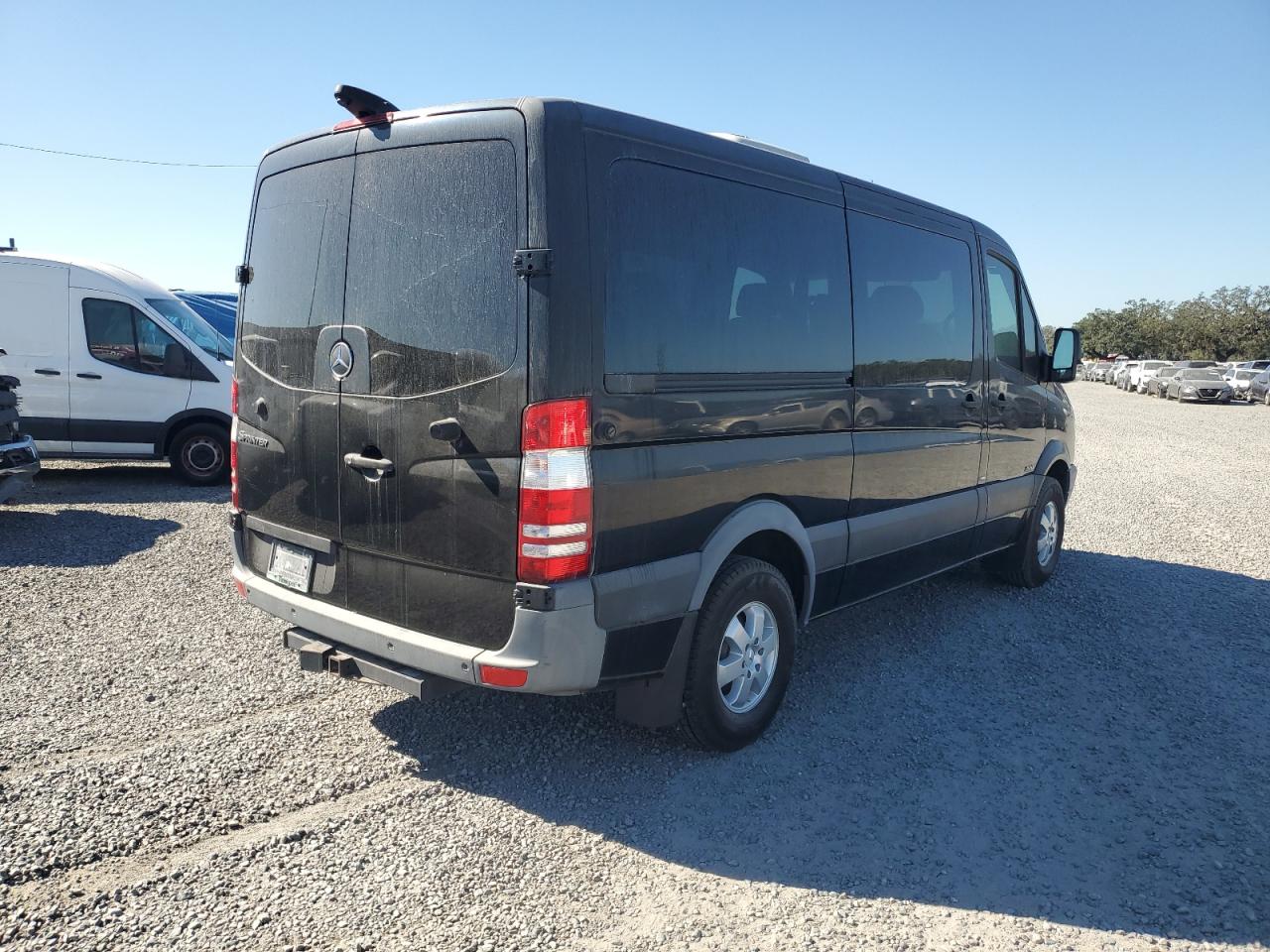 VIN WDZPE7CC4D5802364 2013 MERCEDES-BENZ SPRINTER no.4