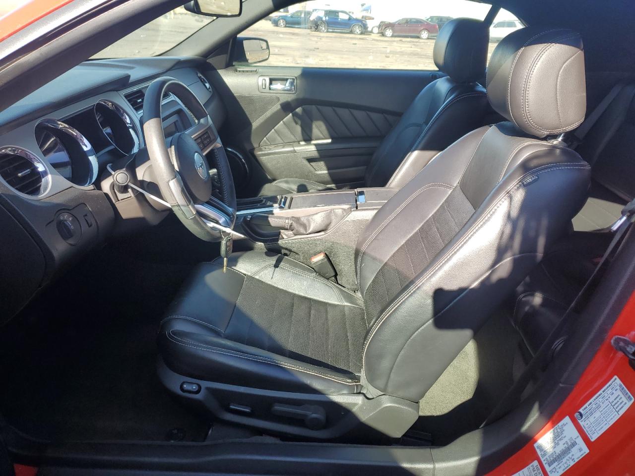 2013 Ford Mustang - Image 7