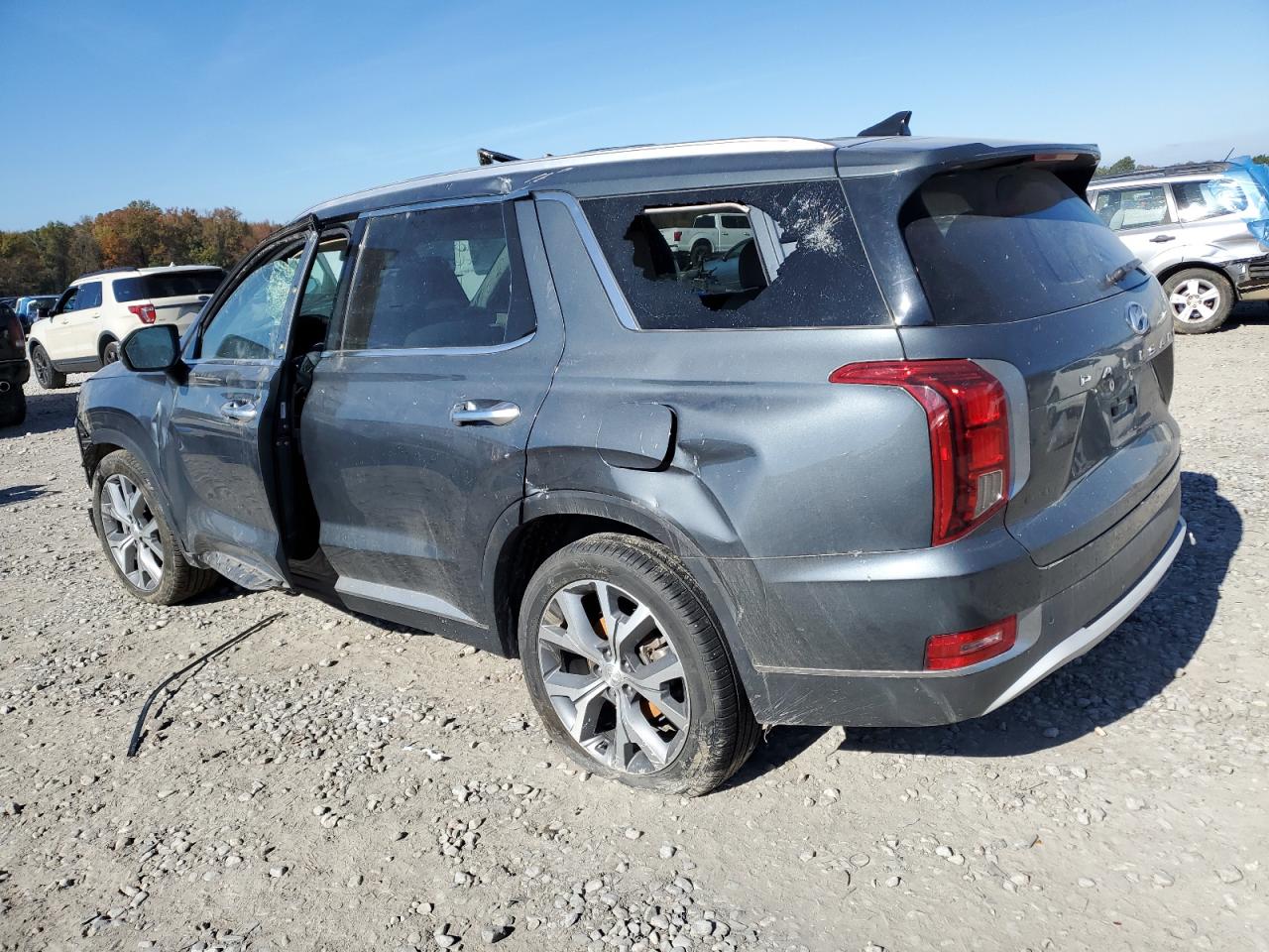 2021 Hyundai Palisade - Image 2