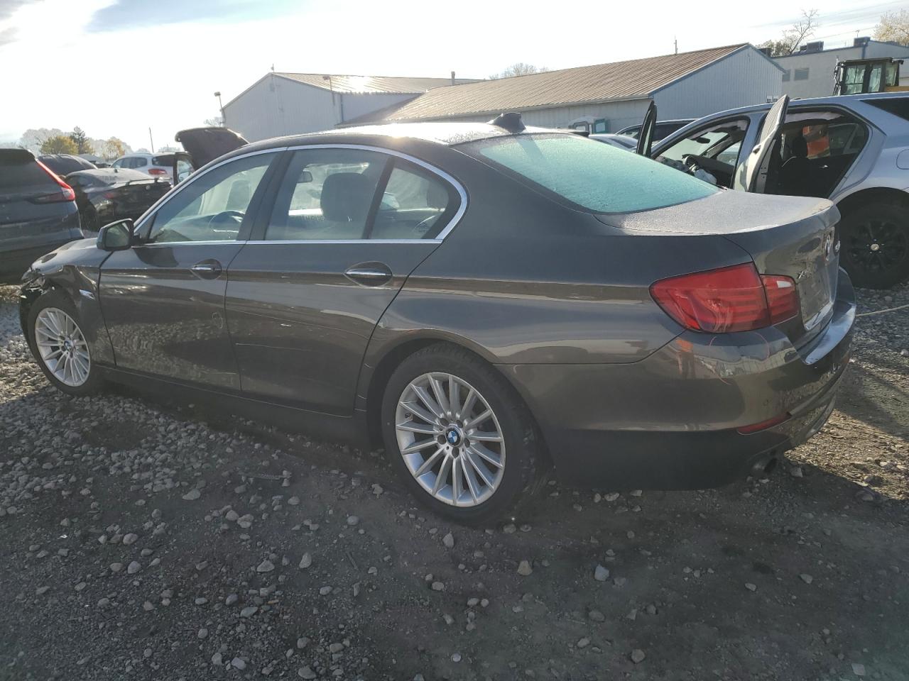 VIN WBAFU7C59DDU72370 2013 BMW 5 SERIES no.2