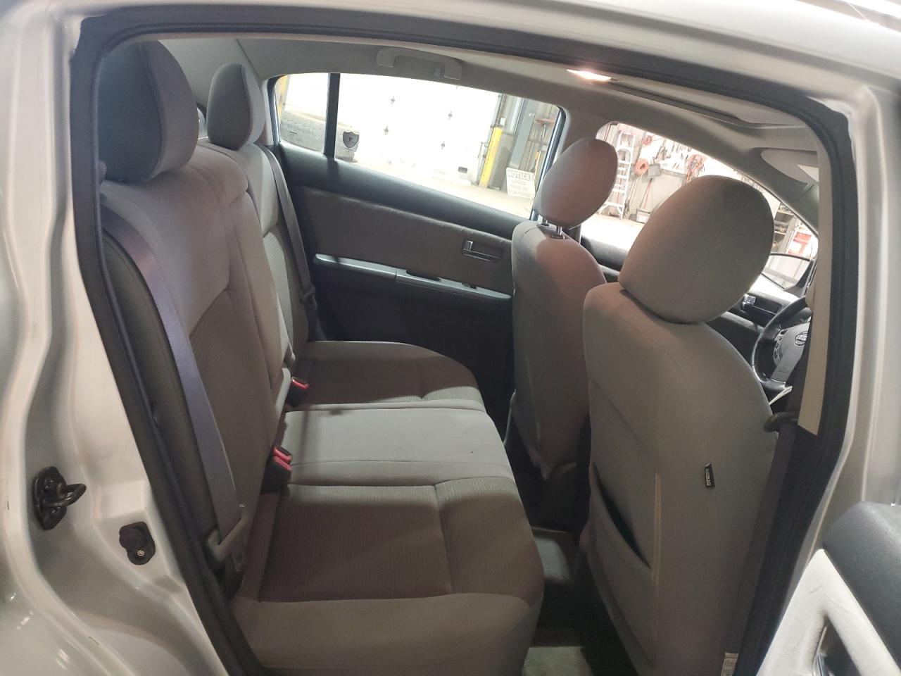 2012 Nissan Sentra - Image 10