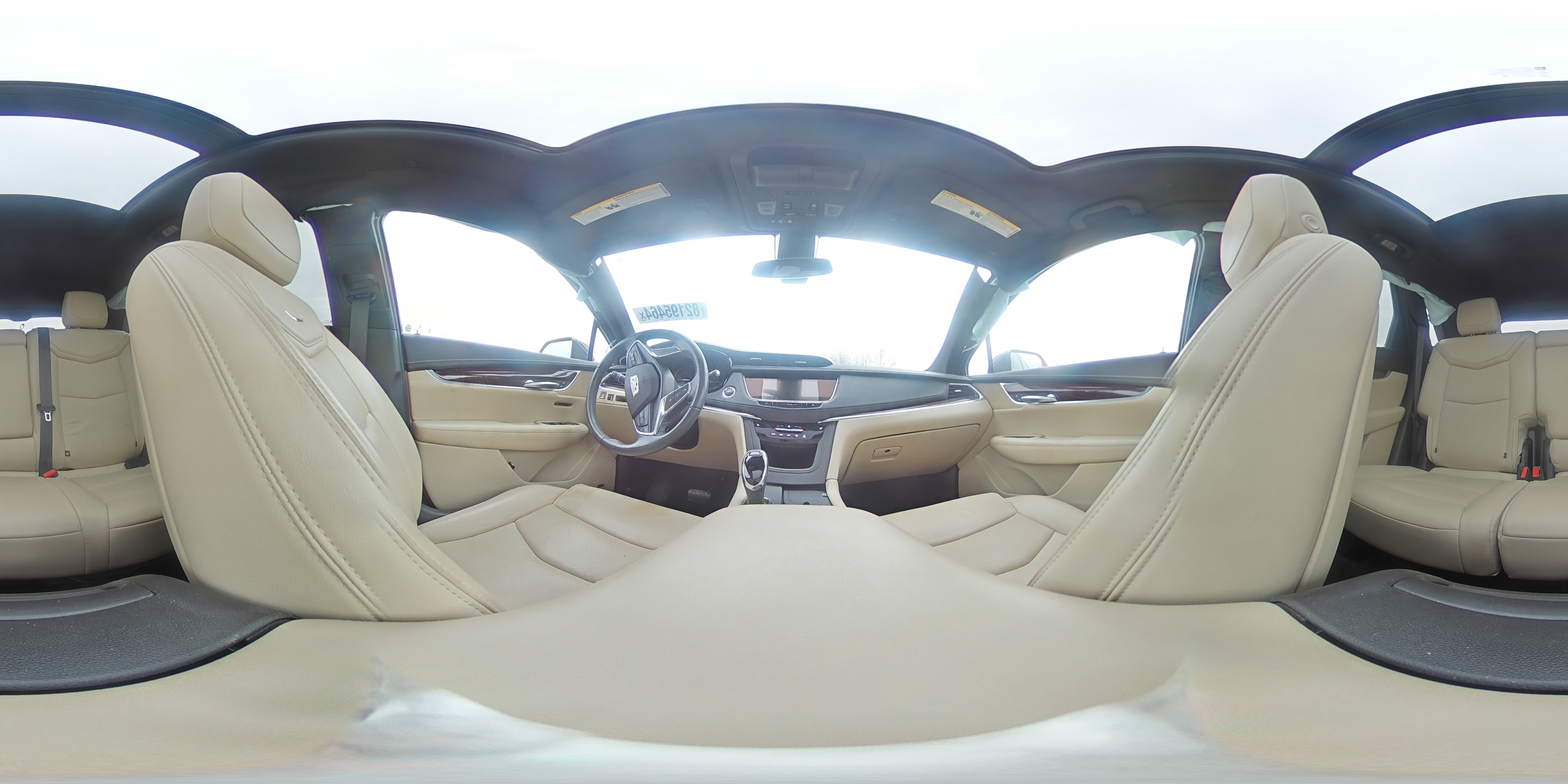 2019 Cadillac XT5 - Image 14