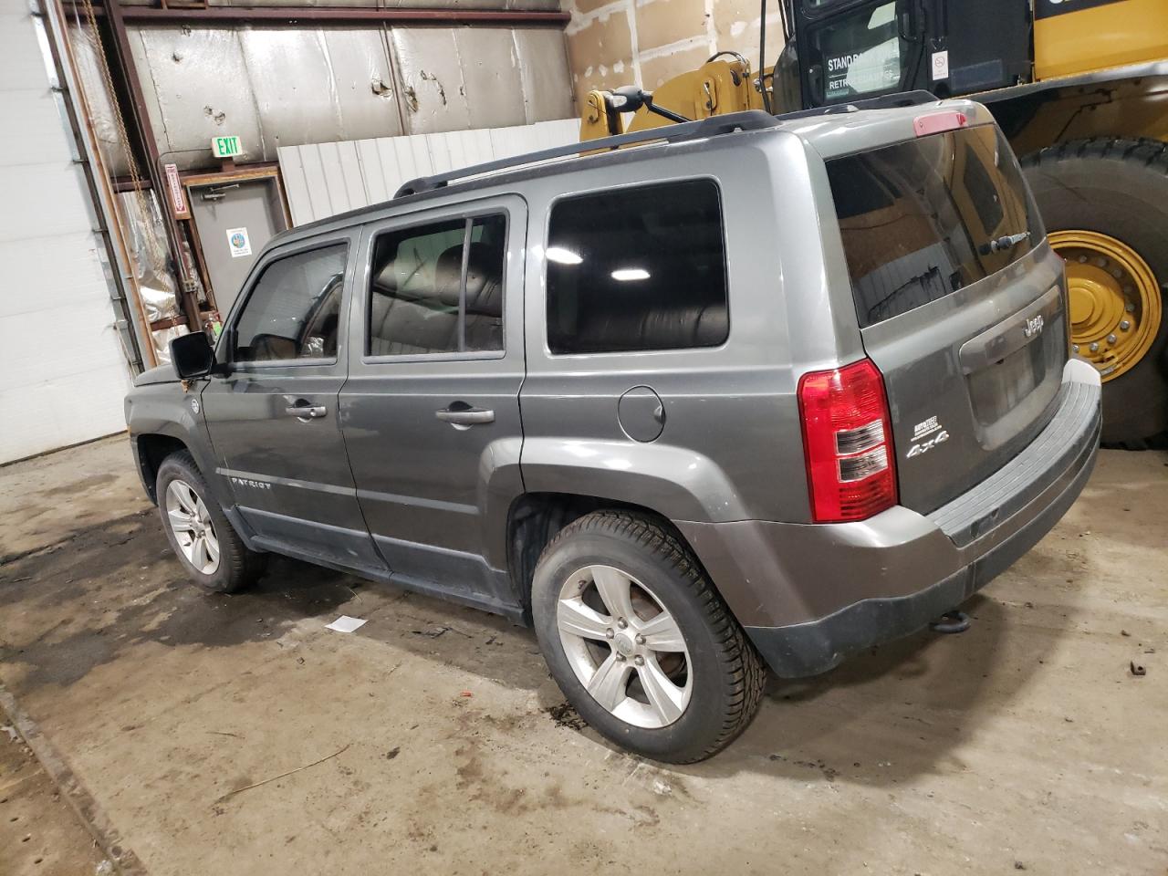 2012 Jeep Liberty (Patriot) - Image 2