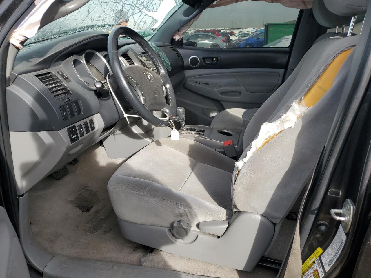 2010 Toyota Tacoma - Image 7
