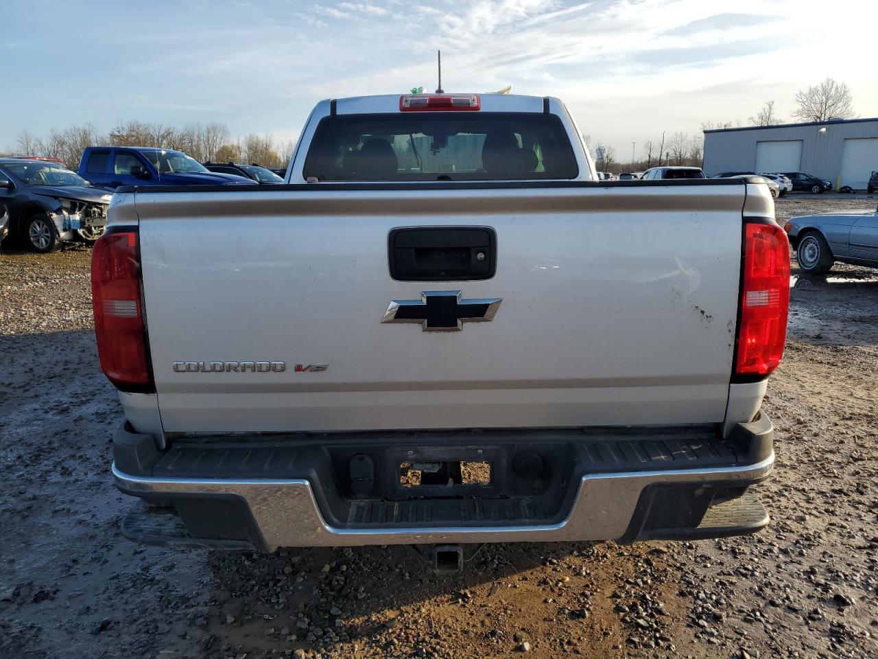 VIN 1GCHTBEN6K1104340 2019 CHEVROLET COLORADO no.6