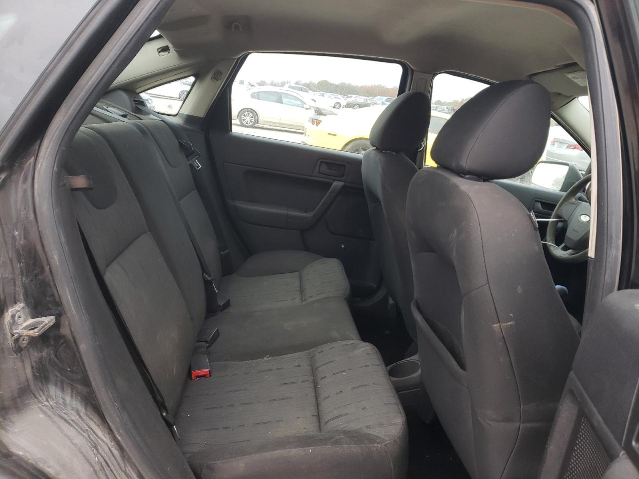 2009 Ford Focus - Image 10