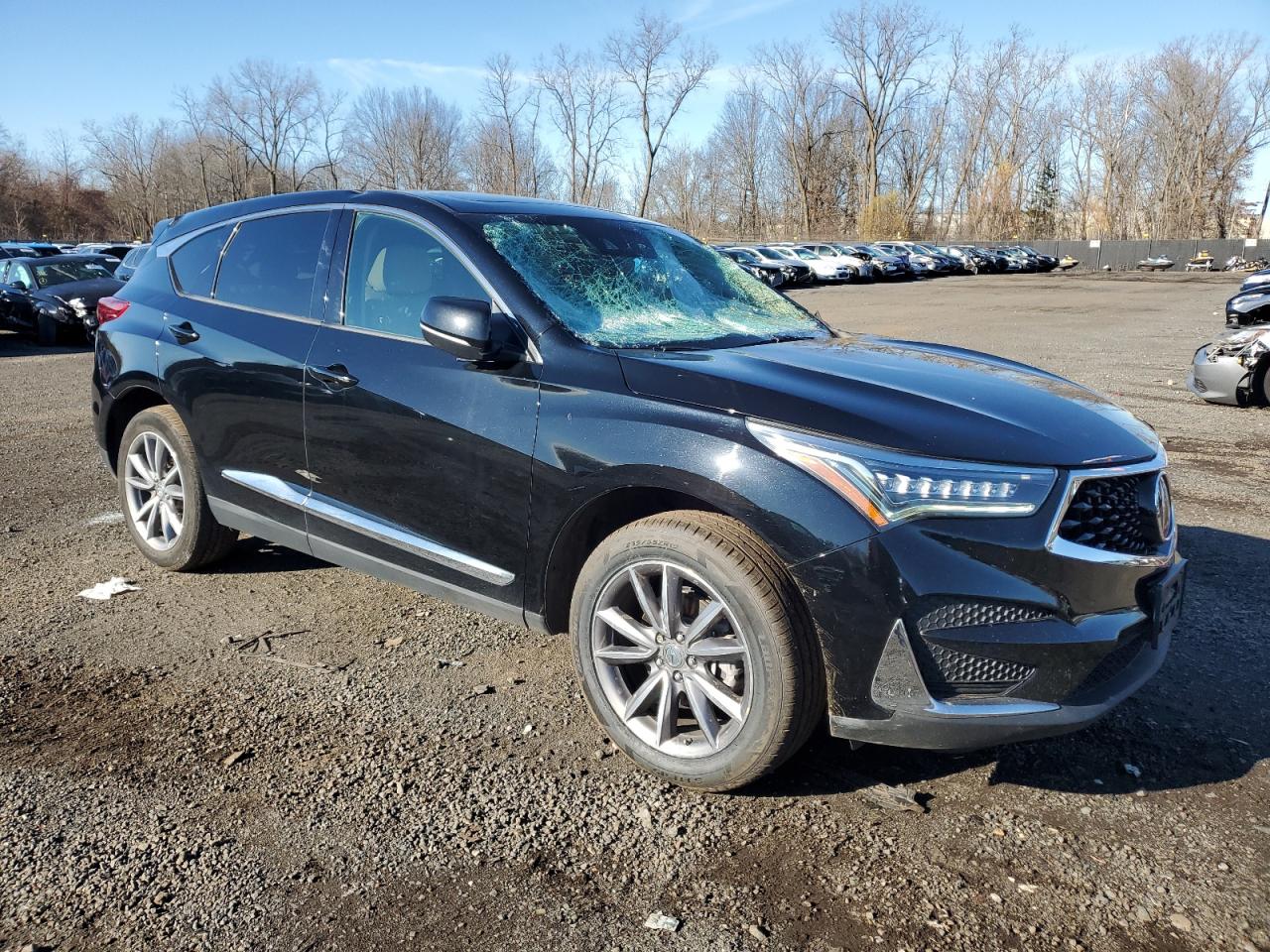 VIN 5J8TC2H58KL022010 2019 ACURA RDX no.4