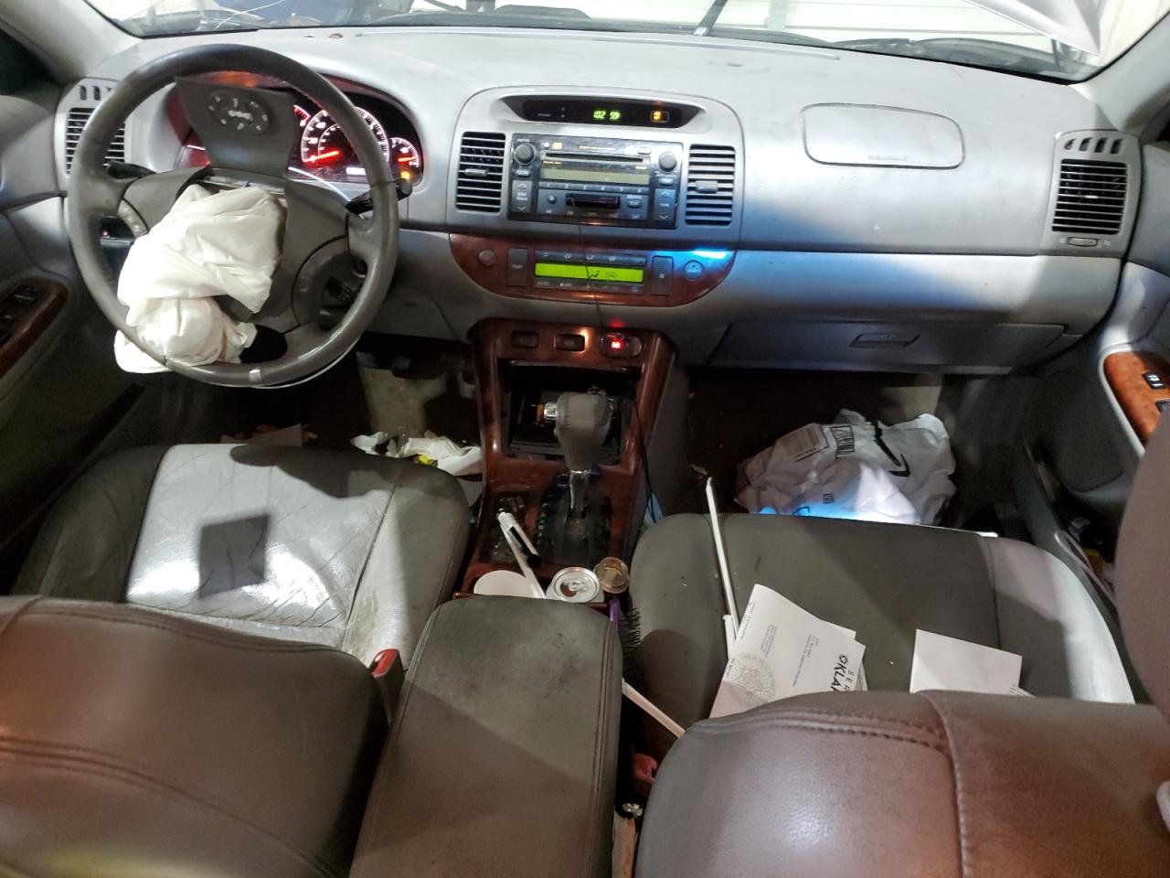 2006 Toyota Camry - Image 8