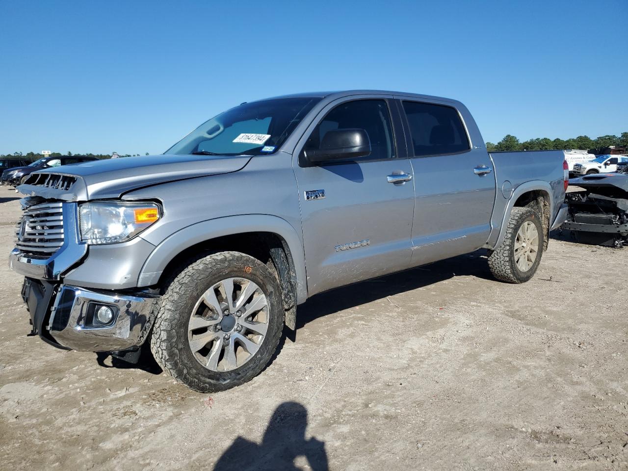 2017 TOYOTA TUNDRA