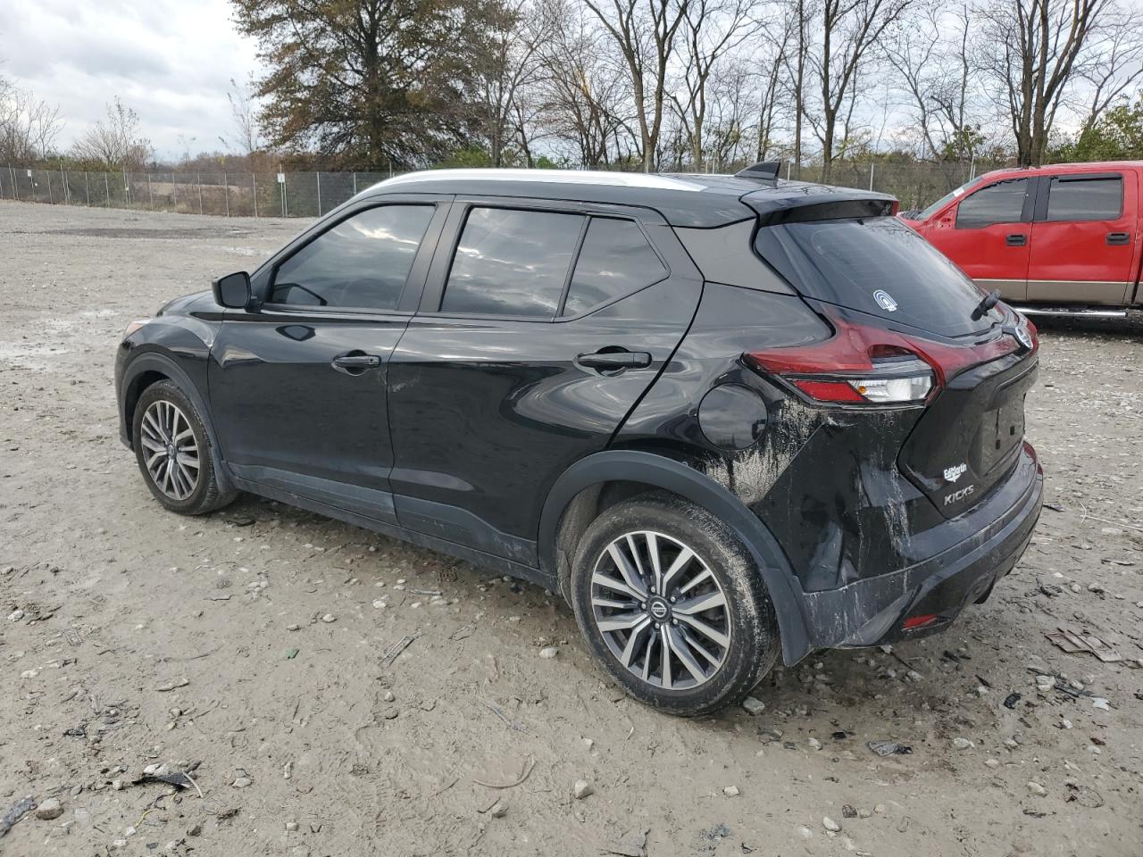 2021 Nissan Kicks - Image 2