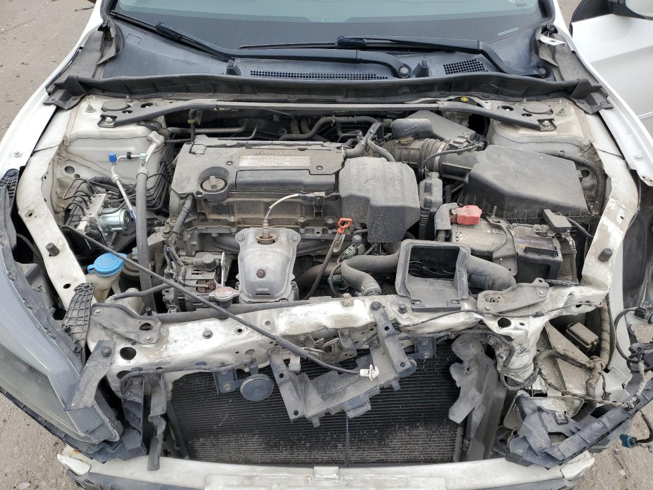 2013 Honda Accord - Image 11
