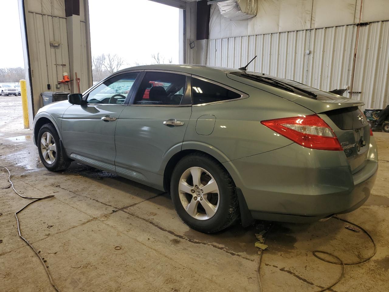 2010 Honda Accord - Image 2