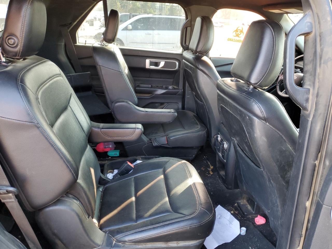 2020 Ford Explorer - Image 12